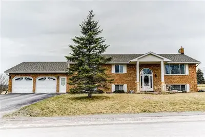 32 Stewart Street, Otonabee-south Monaghan, On K9j 6y3