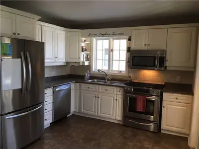 11 Amberwood Drive W, Out of Area, ON P0M 2M0