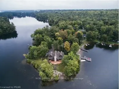 2320 Salmon Bay Road, Douro-dummer, On K0l 2h0