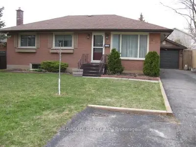 42 Maryknoll Avenue, Kawartha Lakes, On K9v 1a8