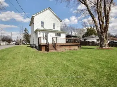 97 College Street, North Dundas, On K0c 1h0