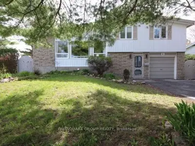 42 Cramer Drive, South Of Baseline To Knoxdale, On K2h 5x5