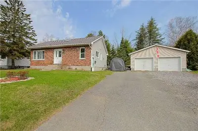 1619 Southview Drive, Out of Area, ON P3E 2L9