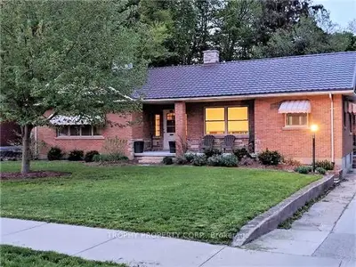 66 Lisgar Avenue, Tillsonburg, On N4g 3k9