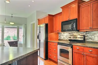 27 Werret Avenue, Out of Area, ON N3Y 5N5