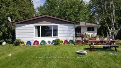 5 Bayside Street, Kawartha Lakes, On K0l 2w0