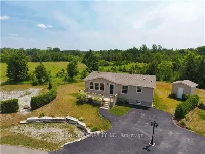 16 B Creekside Circle, Kawartha Lakes, On K0m 1l0