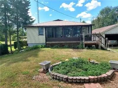 40 Robinson Avenue, Kawartha Lakes, On K0m 2b0