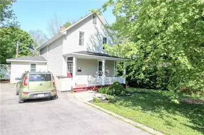 9 Huron Street, Kawartha Lakes, On K9v 2h3
