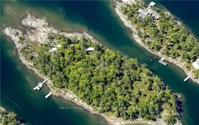 B-566 Georgian Bay Island, The Archipelago, On P2a 1t0