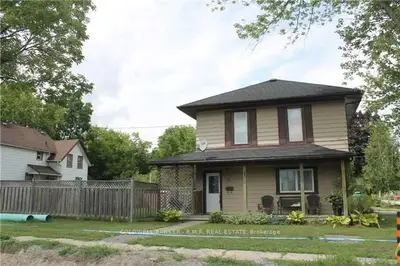 78 Glenelg Street E, Kawartha Lakes, On K9v 1z5
