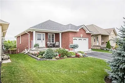 114 Laurent Boulevard, Kawartha Lakes, On K9v 0g7