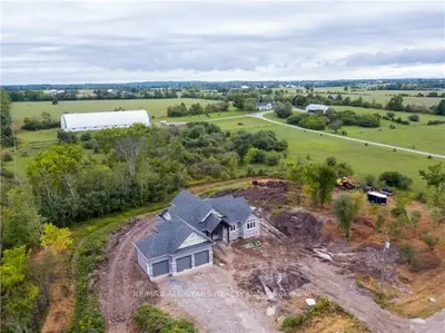169 Blackbird Road, Kawartha Lakes, On K9v 4r1