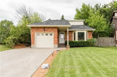 Detached in Waterloo