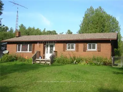 7 Little Silver Lake Way, Trent Lakes, On K0m 1a0