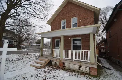 29 Queen Street, Kawartha Lakes, On K9v 1g1