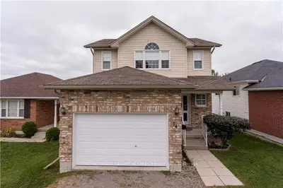 14 Beverly Street, Kawartha Lakes, On K9v 4y7