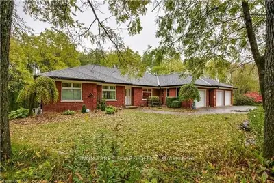943 Pine Valley Court, Selwyn, On K0l 1h0