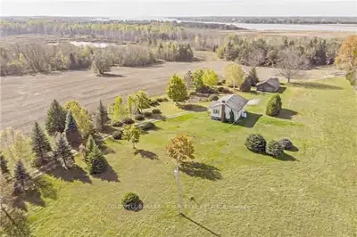 291 River Road, Kawartha Lakes, On K9v 4r4
