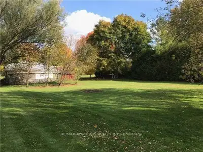 18 Church Street, Kawartha Lakes, On K0m 2j0