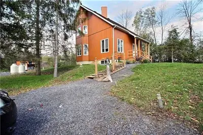 12795 County Road 18, Out of Area, ON K0C 2H0