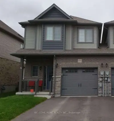 1454 Caen Avenue, Woodstock, On N4t 0j7