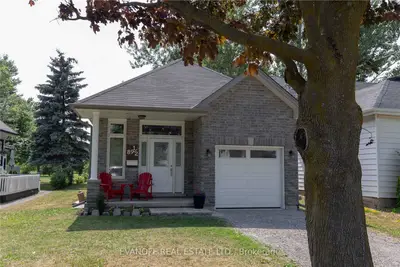 89 1/2 Cambridge Street S Street, Kawartha Lakes, On K9v 3c6
