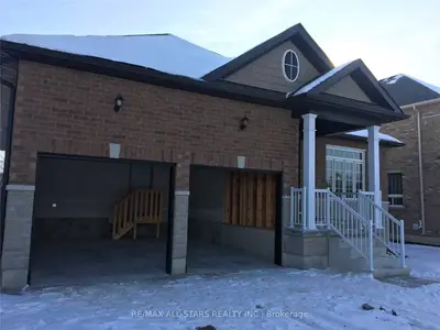 105 Alcorn Drive, Kawartha Lakes, On K9v 0m8