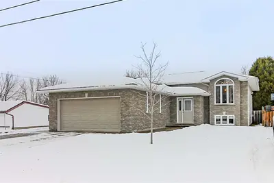 3130 Louis Street, Out of Area, ON P3N 1B9