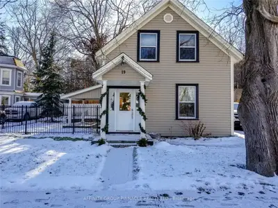 19 Ridout Street, Kawartha Lakes, On K9v 2b3
