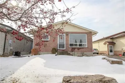 231 Mary Street W, Kawartha Lakes, On K9v 5k6