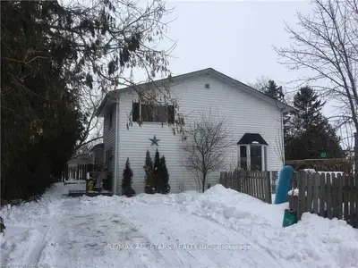 69 Birchcliff Avenue, Kawartha Lakes, On K0m 1l0