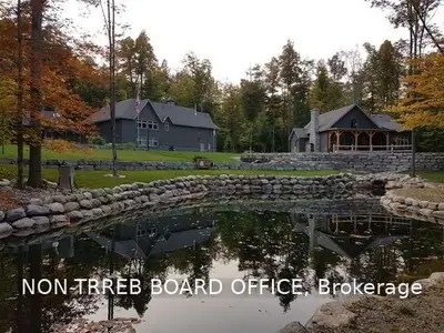 Detached in Madawaska Valley