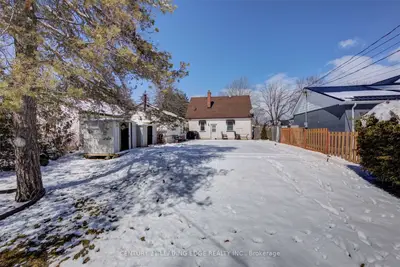 9 Roosevelt Drive, Kawartha Lakes, On K9v 2x6