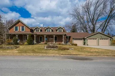 134 Old Orchard Road, Prince Edward County, On K0k 1l0
