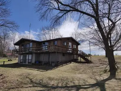 1181 North Big Island Road, Prince Edward County, On K0k 1w0