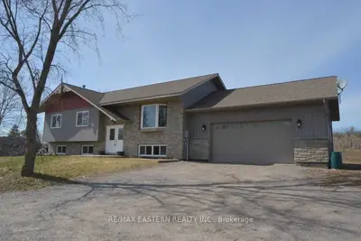 228 Lakehurst Circle, Trent Lakes, On K0l 1j0