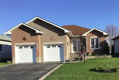 14 Aletha Drive, Prince Edward County, On K0k 3l0