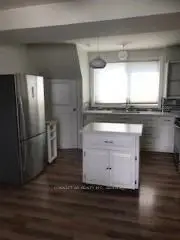 8 BOSWELL Street, Belleville, ON K8P 3K8