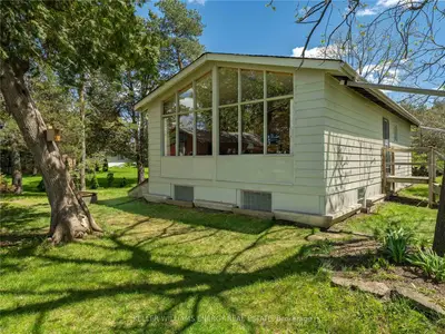 1791 N Big Island Road, Prince Edward County, On K0k 1w0