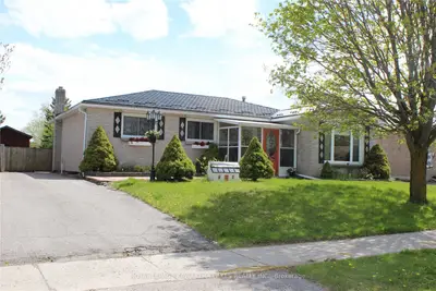 17 Oak Street, Kawartha Lakes, On K9v 5l9