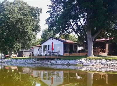 95 Huycks Bay Road, Prince Edward County, On K0k 2j0