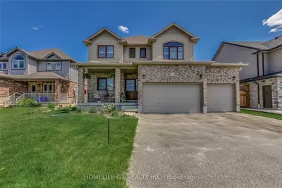676 Spitfire Street, Woodstock, On N4t 0b1