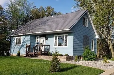270 County Road 30, Prince Edward County, On K0k 1g0