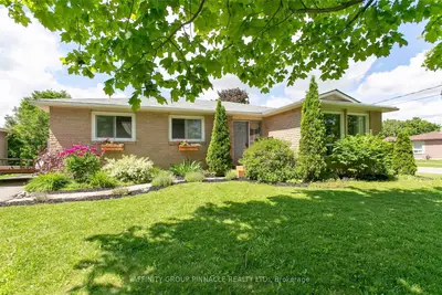 38 Edwin Drive, Kawartha Lakes, On K9v 5l5