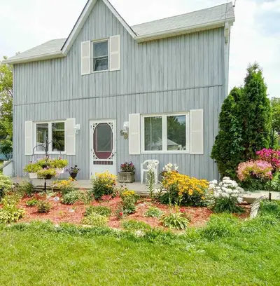 99 Lindsay Street, Kawartha Lakes, On K0m 1n0