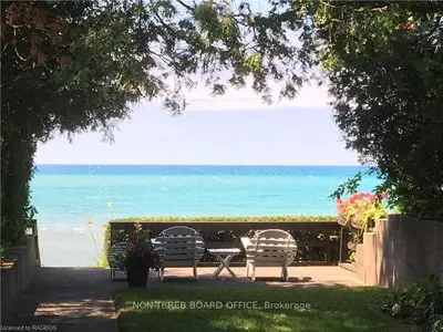 516 Izzard Road, Saugeen Shores, On N0h 2c0