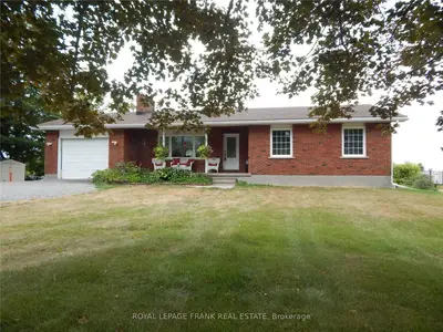 715 Highway 35 S, Kawartha Lakes, On L0a 1k0