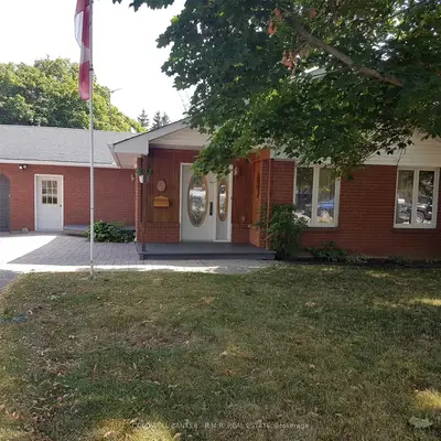 22 Wolfe Street, Kawartha Lakes, On K9v 2j2