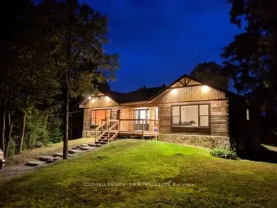 7 Pine Park Road N, Kawartha Lakes, On K0m 1a0